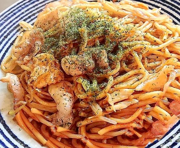 キッチンじゅんのお好み焼きはキャベツがたっぷり入ります